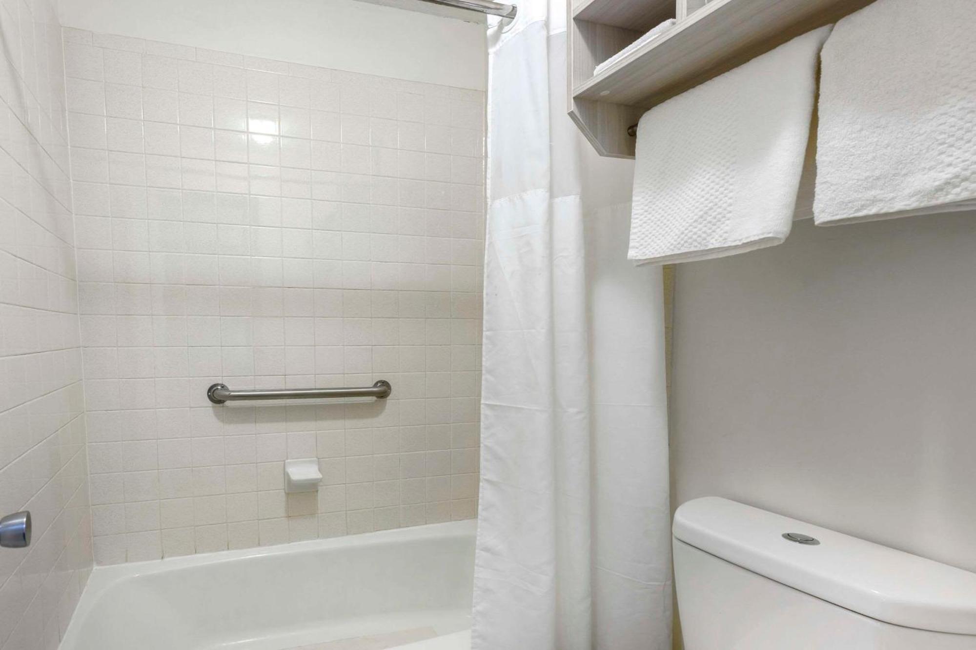 Suburban Studios Cookeville Extérieur photo